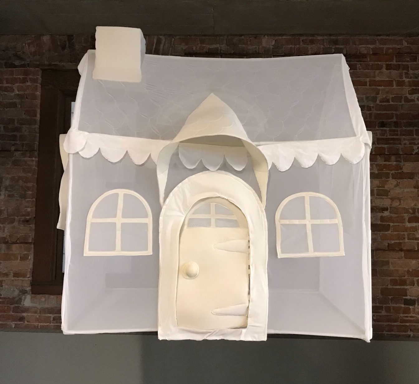 PLAYHOUSE, 44”W, 31.55”H, FLOATING OUTSIDE SCULPTURE,PHOTOSHOP, 2020